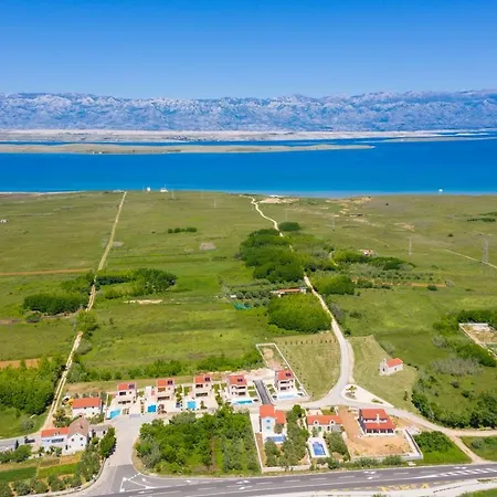 Villa Stancija 1 With Heated Pool