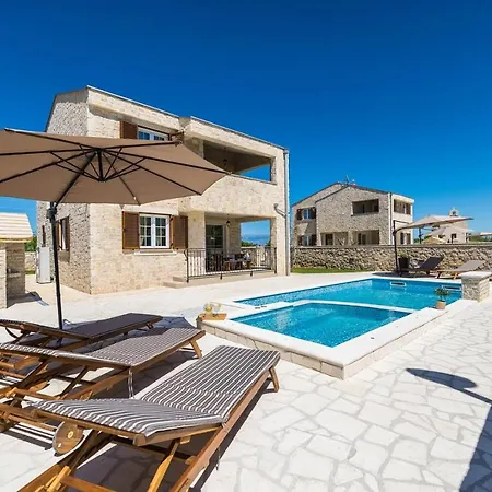 Stancija 1 With Heated Pool Villa Privlaka (Zadar)